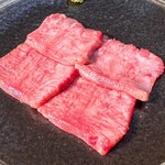 和牛炭火焼肉 すぎ山 - 