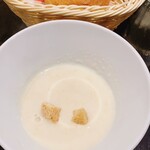 ブラッスリー ギョラン - 