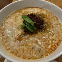 個室中華 頤和園 溜池山王店 - 