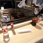 鉄板夢狂卍全色 - 店内