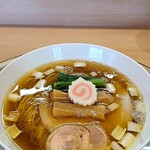 中華そば 深緑 - 羅臼昆布と鮭節の中華そば1250円