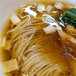 中華そば 深緑 - キレイな麺線