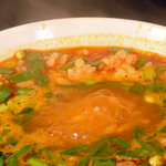 台湾ラーメン大吉 - 台湾おじや②焼き石を入れスープが熱々に。