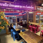 宮古島のタイ屋台 プラローマ - 内観