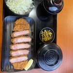 とんかつとカツカレーの店 キセキ食堂 岩槻店 - キセキとんかつ定食