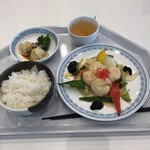 Resutoran Kafe Chikyuu Kousaten - エビと白菜の塩炒め(TFT)