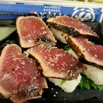 248907242 - 藁焼き鰹たたきの握り