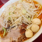 ラーメン二郎 - ラーメン半分＋ＳＫうずら