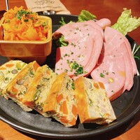 パージナ イタリアン ファイアワークス プラス カフェ ～薪焼きイタリアンとワイン～ - 