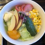 朝鮮飯店 - コンビネーションサラダ！