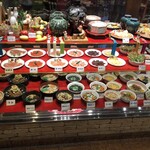 朝鮮飯店 - 入り口のメニュー！美味しそう！