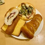 ブーランジェリ･エ･カフェ　オブジェ - チーズとベーコンのフランス♡ねぎとベーコンのパン♡ピーナッツコルネ♡ラコステ♡