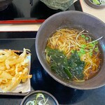 ゆで太郎 もつ次郎 - 朝ら〜　+野菜かき揚げ(無料サービス券利用)