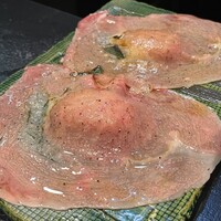 老舗精肉店直送 千種焼肉 飛騨牛の奴隷 千種店 - 