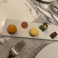 ドミニク・ブシェ トーキョー - 