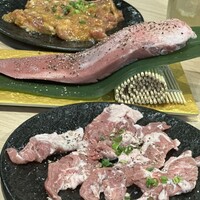 豚焼肉 グルマンズ - 