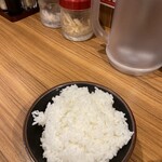 壱角家 - ライス大100円