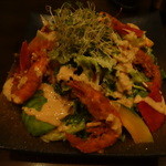 ぼうの - 海老とアヴォカドのコブサラダ（８８０円）