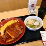 Nakau - うなぎ豪快盛り 2,230円(税込)。
                        セット 冷やし小はいからそば 330円。