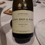 レストラン ナズ - CHAMPAGNE Grand Cru BERRY BROS & RUDO