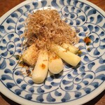 鉄板焼 龍神 名駅店 - 塩エシャレット たっぷり鰹節