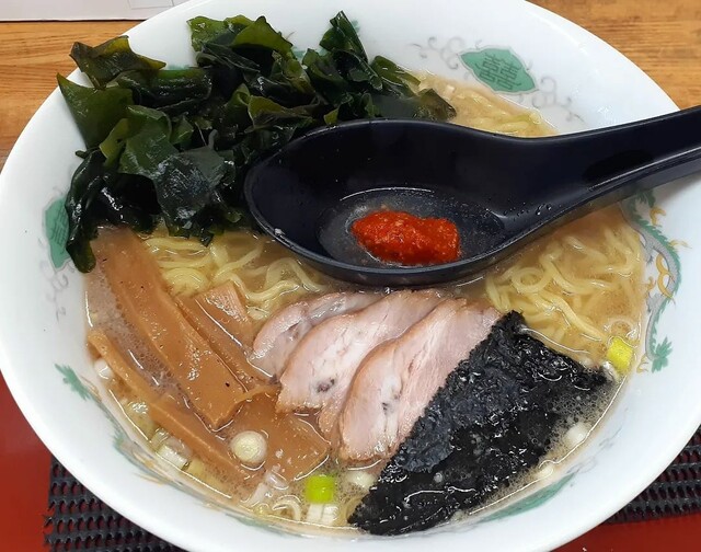 らーめん賢 - 陸中折居（ラーメン）の写真