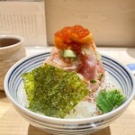 日本橋海鮮丼 つじ半 - 