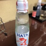 ラーメンハウス - ラムネ、なんか懐かしい