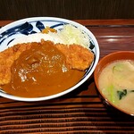 とんかつまつを - 勝カレーと豚汁