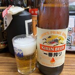 立呑み処 入部酒店 - 瓶ビール大キリン一番搾り