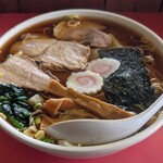 栄楽 - ワンタンメン