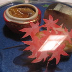 芭新萃 - 夕食：前菜（サンマの押し寿司・クラゲとウニの和え物・芋ようかん？）