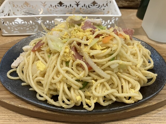 泉屋 ソロ鳥取店 - 新富士（洋食）の写真