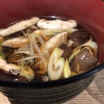 粉家 - きのこ汁