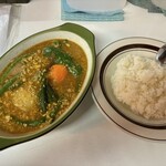 カレー魂 デストロイヤー - 