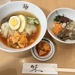 Heijou Reimen Shokudouen - 平壌冷麺ビビンバセット