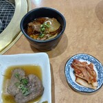 炭火焼肉 牛和鹿 - 