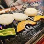 やきにく 肉助 - 