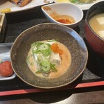 和久 - 小鉢は蒸し奴