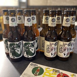 泰國啤酒、活血龜血高球等珍稀飲品應有盡有