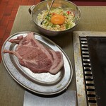 お好み焼 千草 - 千草焼きの豚ロースト生地