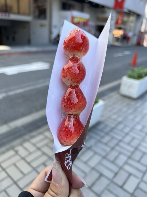 Strawberry Fetish Osaka Amemura Ten - 四橋/甜點| Tabelog