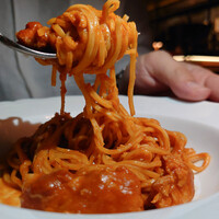 Rossi - オマール海老のトマトソースタリオリーニ