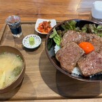 どんぶりざえもん - 