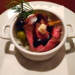 旬菜食卓 びすとろ KAZU - チャームのコールドビーフ