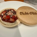 Pluie dete - フォアグラペースト　ベリーソース　最中