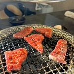 Yakiniku Dokoro Emmusubi - 