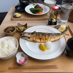 はちマル食堂 - 