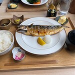 はちマル食堂 - 