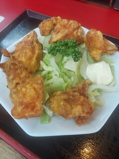 Chuukaryouri Marutsuru - 鶏の唐揚げ